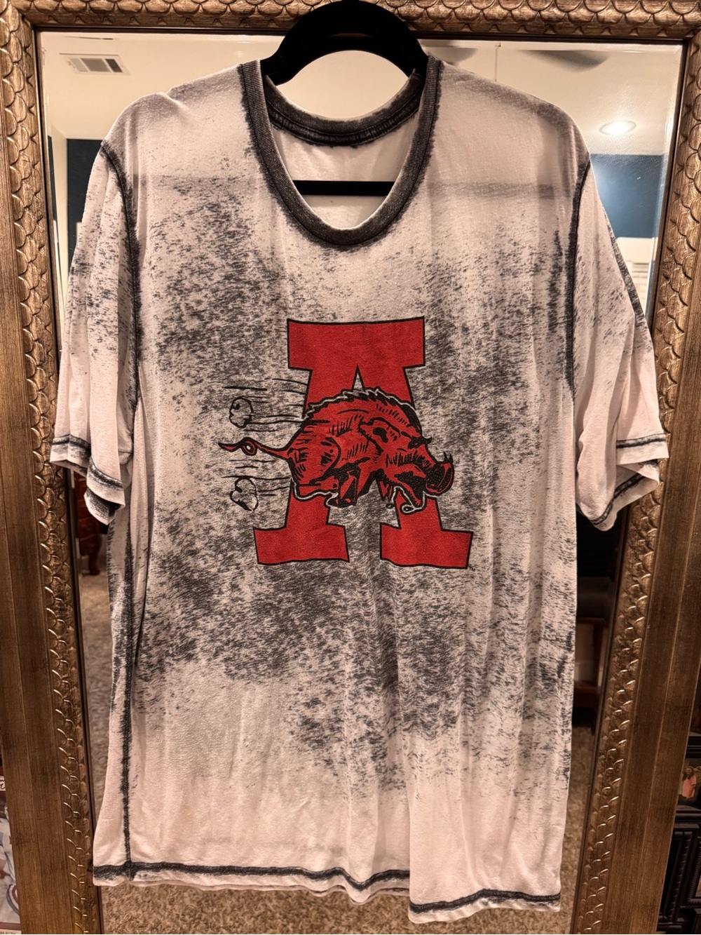 Women’s Arkansas Razorback Vintage Graphic Short Sleeve Tee